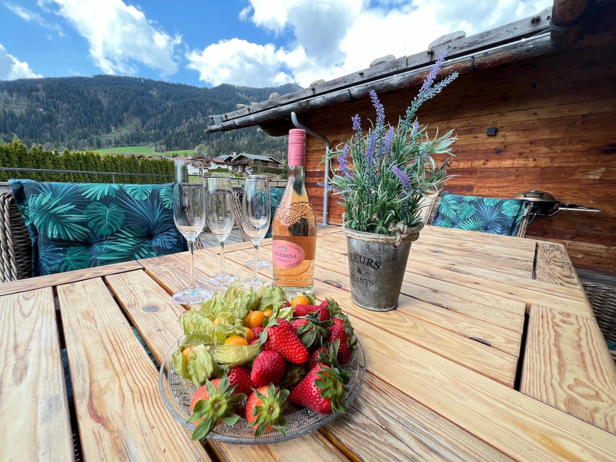 Hideaway Design Chalet By Belle Stay キッツビュール エクステリア 写真